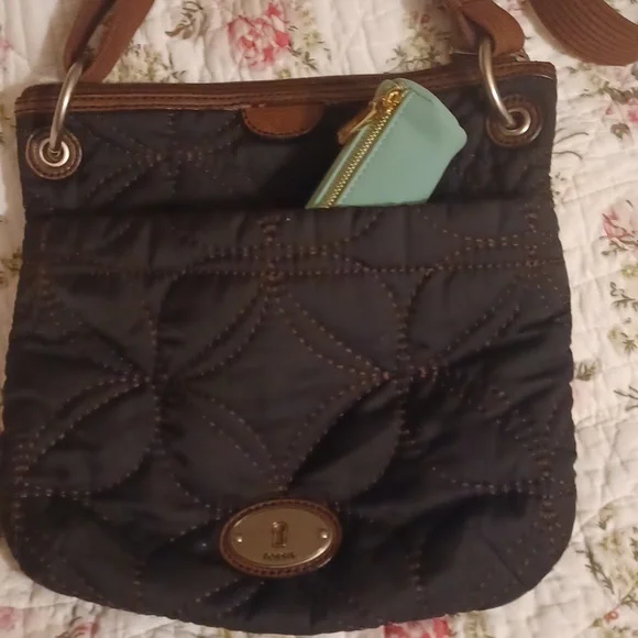 PRICE DROP TODAY🥀 👜🥀CUTE FOSSIL PURSE - Picture 3 of 8